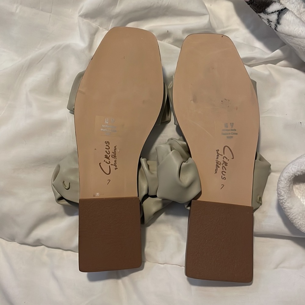 Circus by Sam edelman - Picture 2 of 3